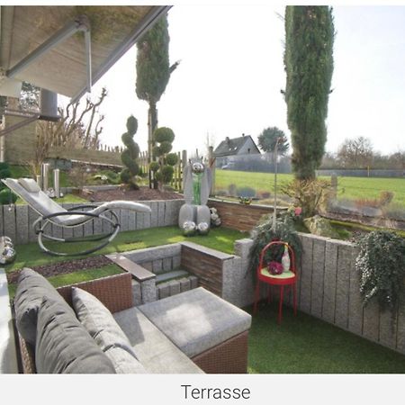 Beste Lage In Bochum Sehr Hochwertige, Individuelle Wohnung Als Hotelalternative Mit Suedterrasse, Pkw-Stellplatz, Wallbox U.V.M. Zewnętrze zdjęcie